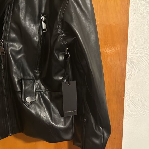 Faux Leather Jacket Womens Medium Black Moto Zip Pockets - Picture 3 of 5
